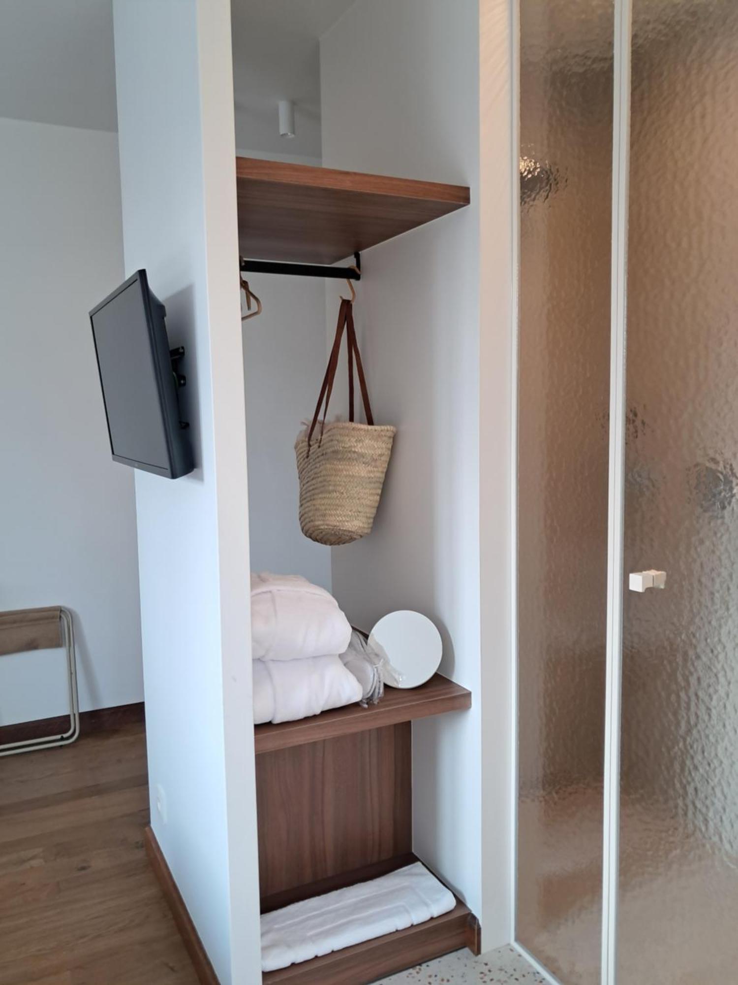 Het Bed Van Den Doktoor Meerhout Esterno foto